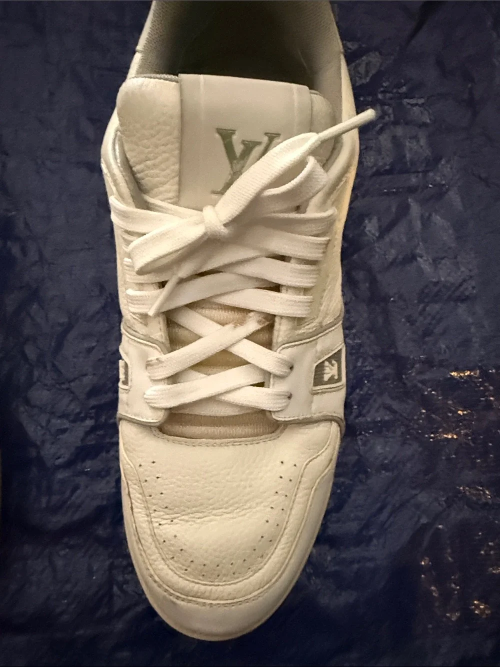 Louis Vuitton White Leather Low-Top Sneakers with Subtle Silver Logo